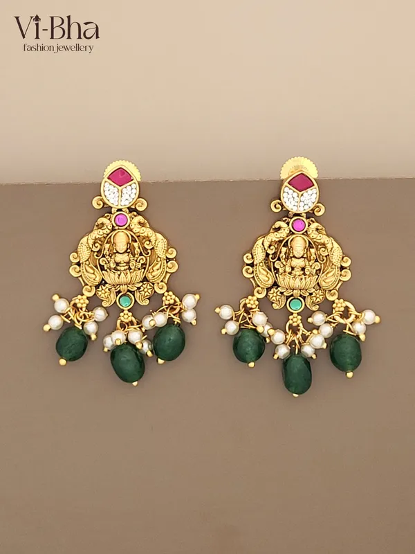 Green_Premium_Metal_Necklace_Set_For_Women
