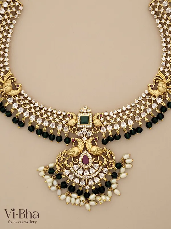 Green_Premium_Metal_Necklace_Set_For_Women