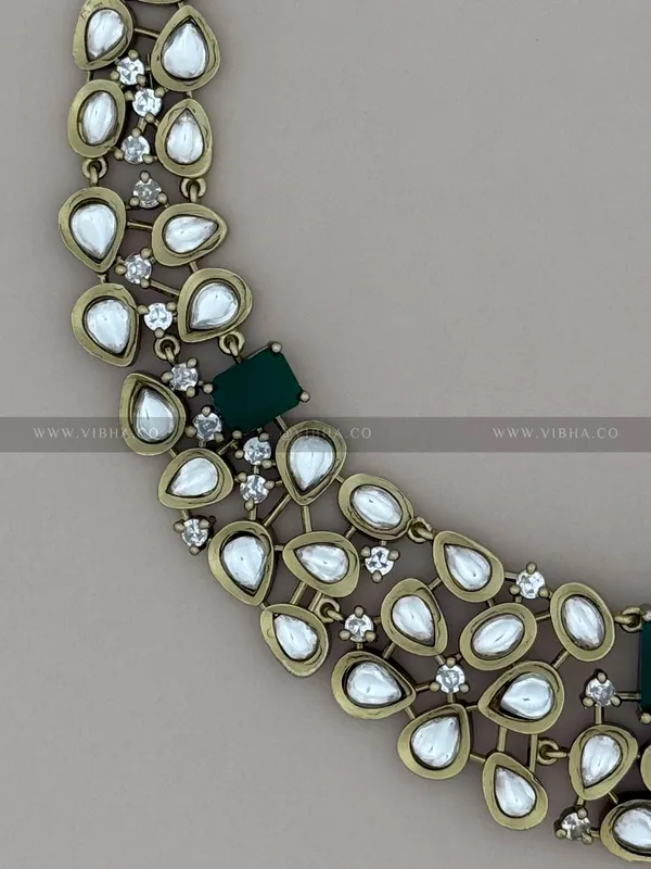 Green_Premium_Metal_Necklace_Set_For_Women