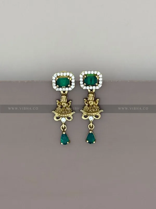 Green_Premium_Metal_Necklace_Set_For_Women