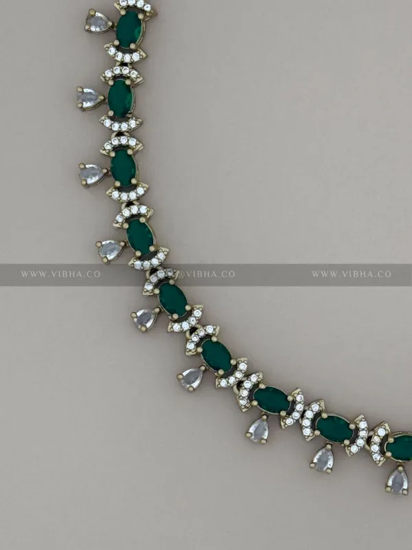 Green_Premium_Metal_Necklace_Set_For_Women