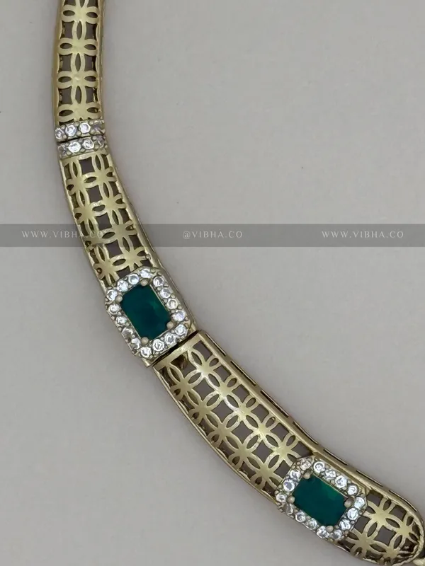 Green_Premium_Metal_Necklace_Set_For_Women