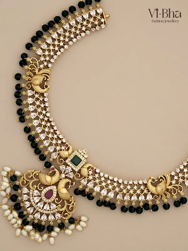 Green_Premium_Metal_Necklace_Set_For_Women