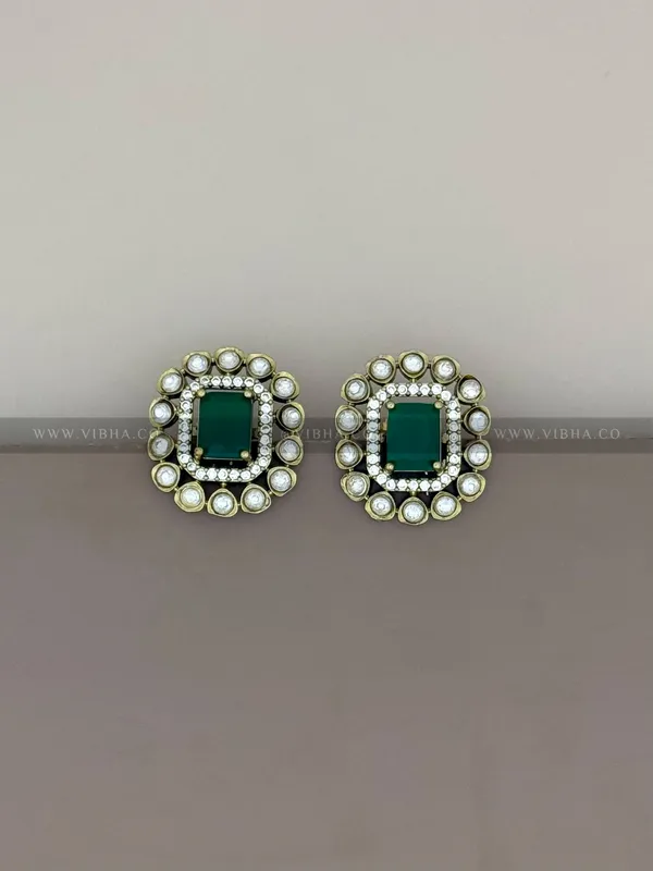 Green_Premium_Metal_Necklace_Set_For_Women
