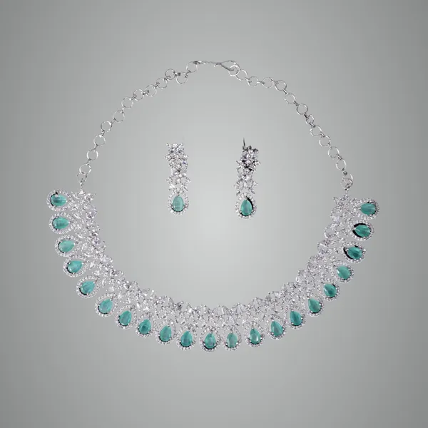 Mint_Green_Premium_Metal_Necklace_Set_For_Women