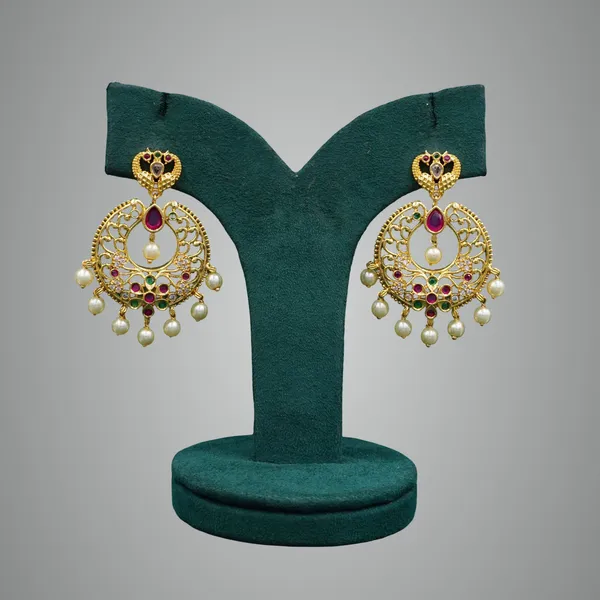 Gold_Premium_Metal_Ear_Ring_For_Women