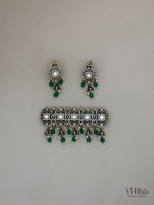 Mehandi_premium__finish_metal_chocker_set_for_women