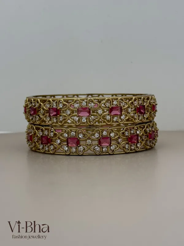 Premium_Metal_Bangles_For_Women