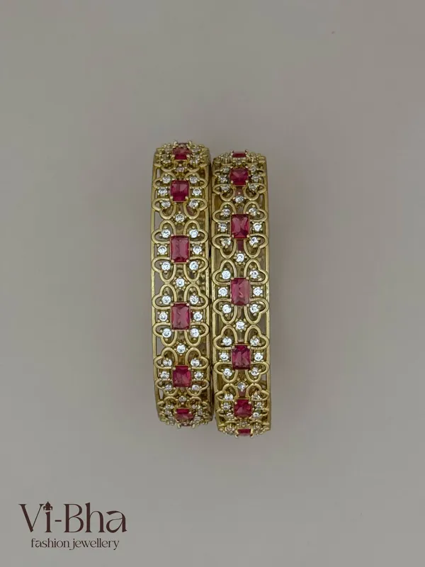 Premium_Metal_Bangles_For_Women