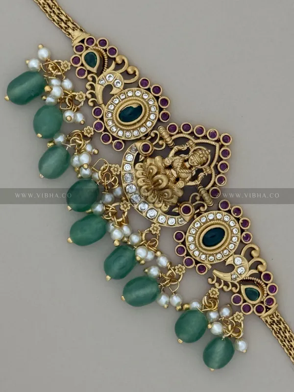 Premium_Metal_Mini_Chocker_Set_For_Women