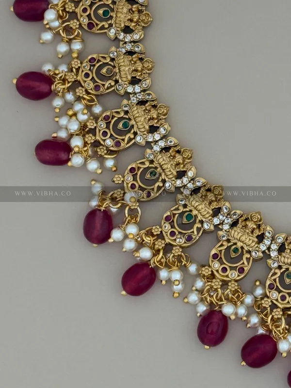 Premium_Metal_Necklace_Set_For_Women
