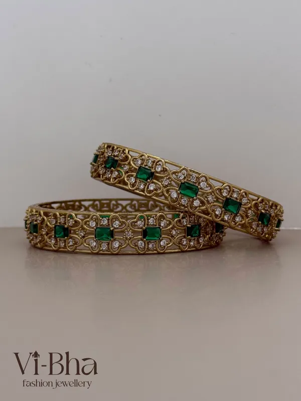 Premium_metal_Bangles_for_women