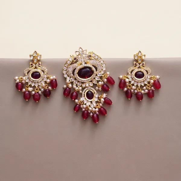 Carmine_Premium_Metal_Pendant_Set_For_Women