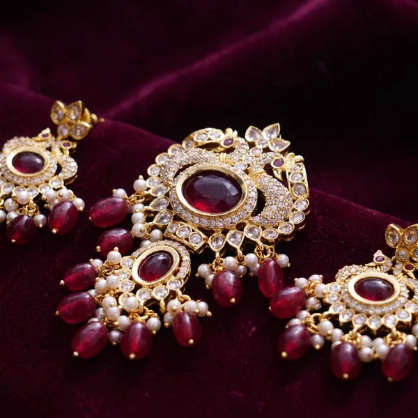 Carmine_Premium_Metal_Pendant_Set_For_Women