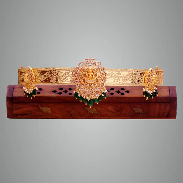 Green_Premium_Metal_Kamarband_For_Women