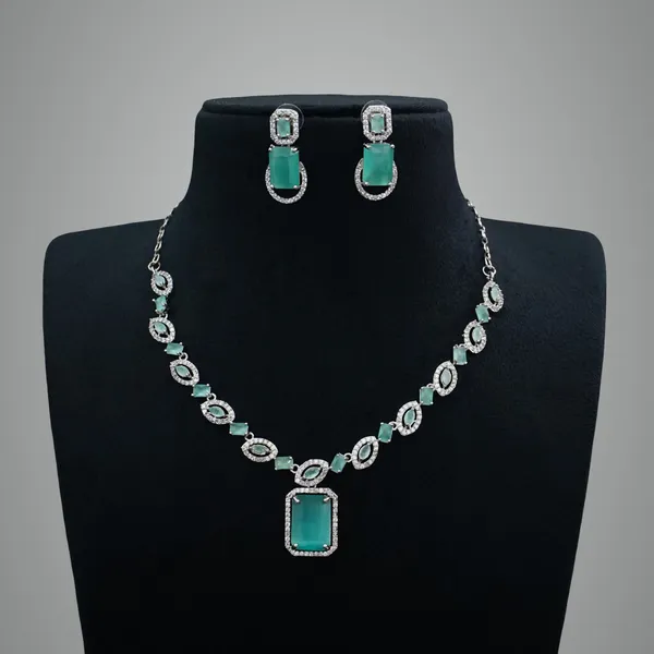 Mint_Green_Premium_Metal_Necklace_Set_For_Women