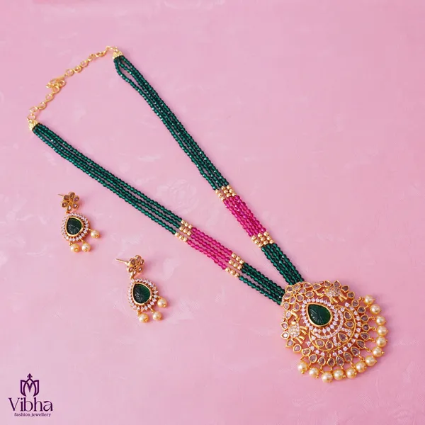 Green_Premium_Metal_Necklace_Set_Set_For_Women