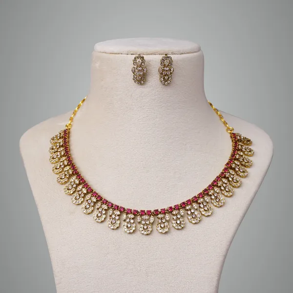 Red_Premium_Metal_Necklace_Set_For_Women