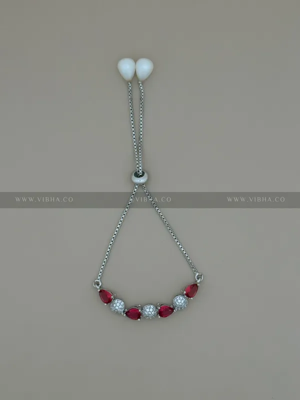 Silver_Premium_Metal_Bracelet_For_Women