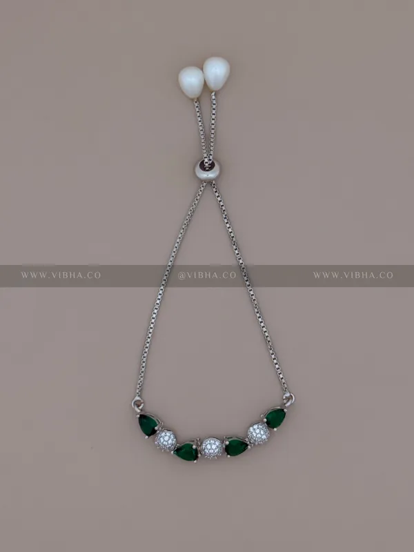 Silver_Premium_Metal_Bracelet_For_Women