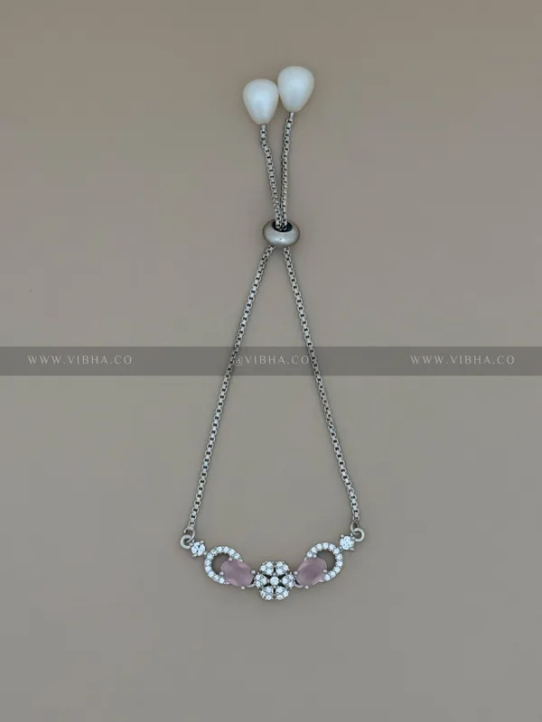 Silver_Premium_Metal_Bracelet_For_Women