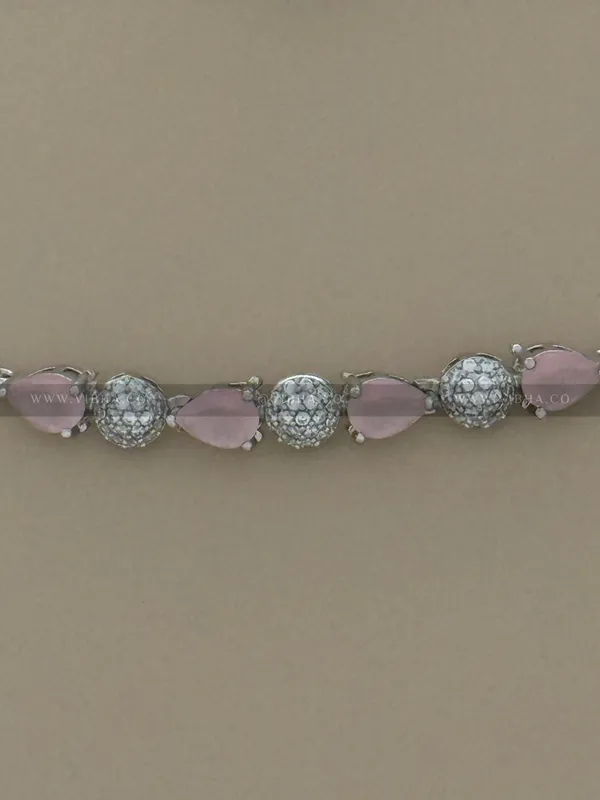 Silver_Premium_Metal_Bracelet_For_Women