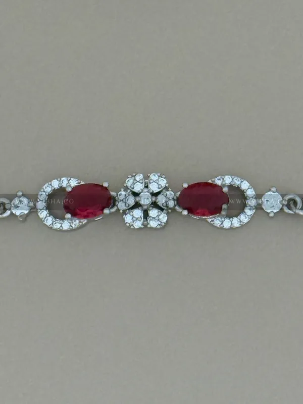 Silver_Premium_Metal_Bracelet_For_Women