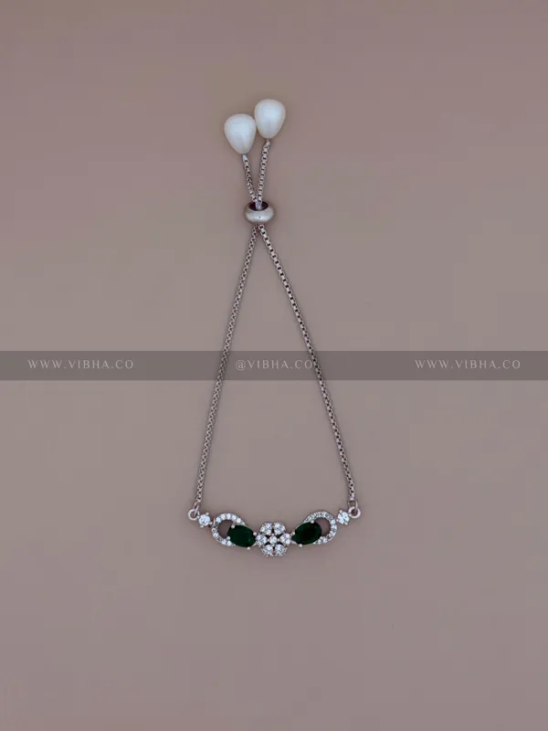 Silver_Premium_Metal_Bracelet_For_Women