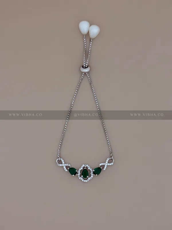 Silver_Premium_Metal_Bracelet_For_Women