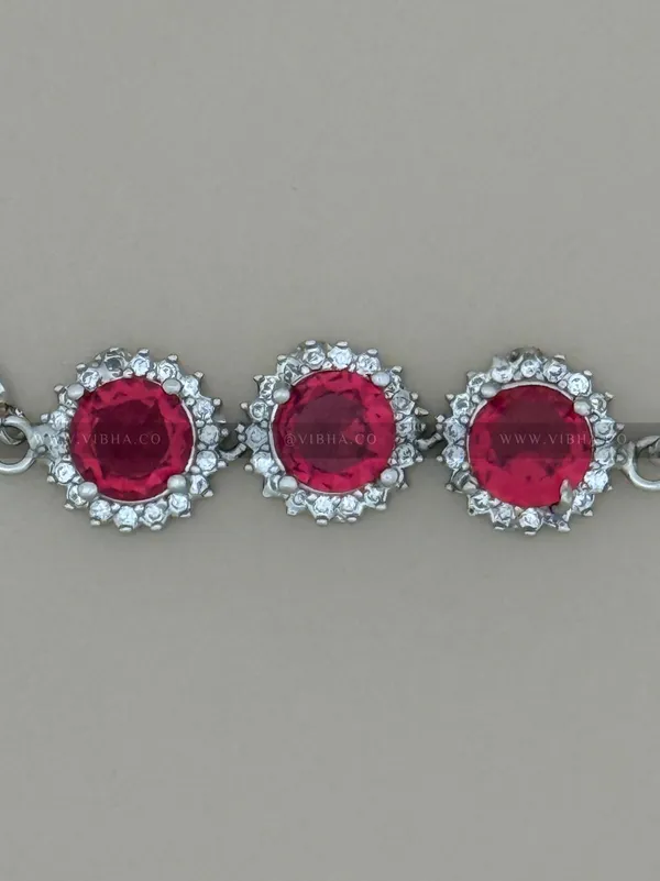 Silver_Premium_Metal_Bracelet_For_Women_