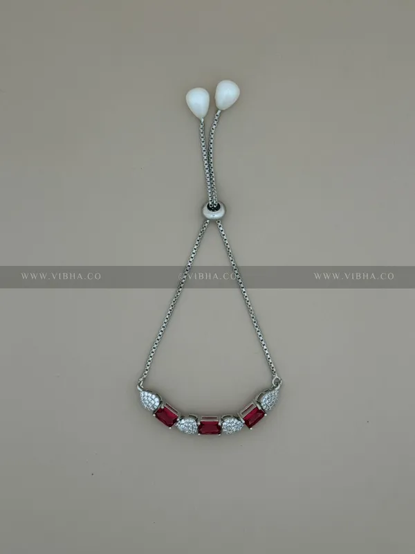 Silver_Premium_Metal_Bracelet_For_Women_