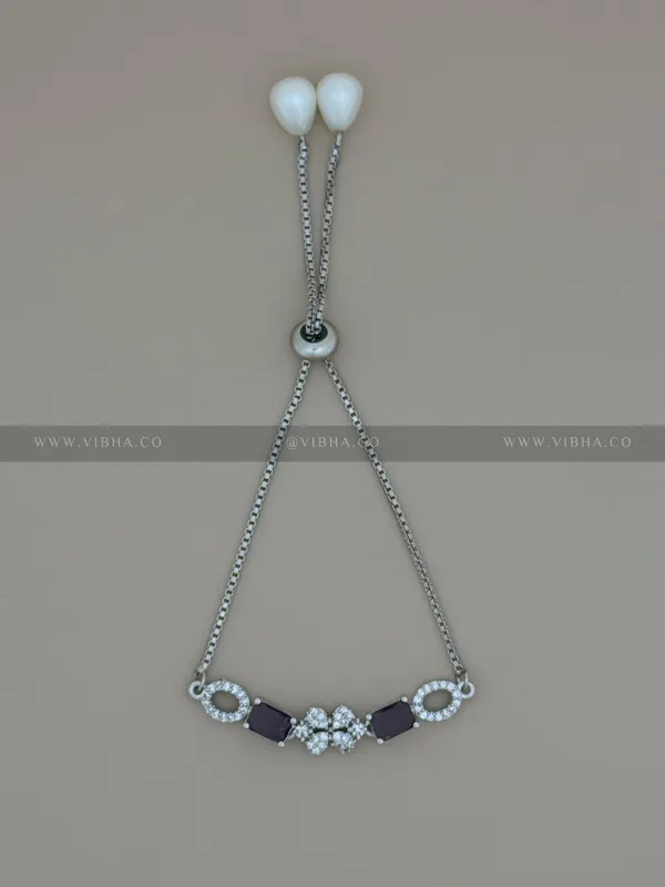 Silver_Premium_Metal_Bracelet_For_Women_