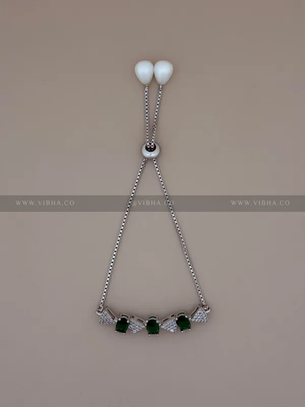Silver_Premium_Metal_Bracelet_For_Women_