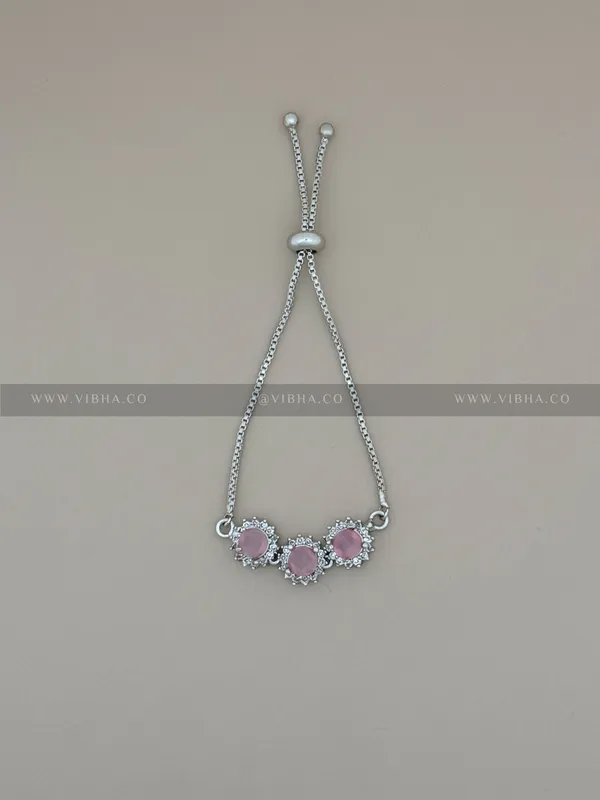 Silver_Premium_Metal_Bracelet_For_Women_