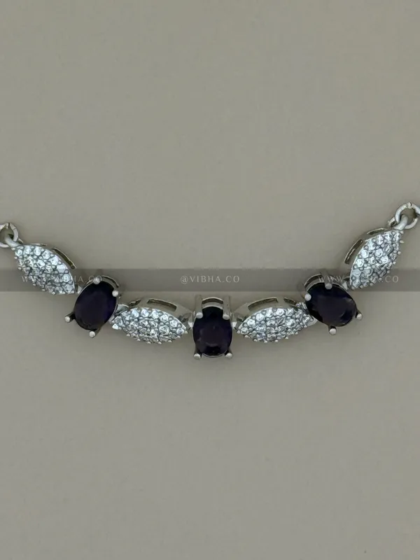 Silver_Premium_Metal_Bracelet_For_Women_