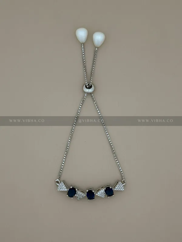 Silver_Premium_Metal_Bracelet_For_Women_