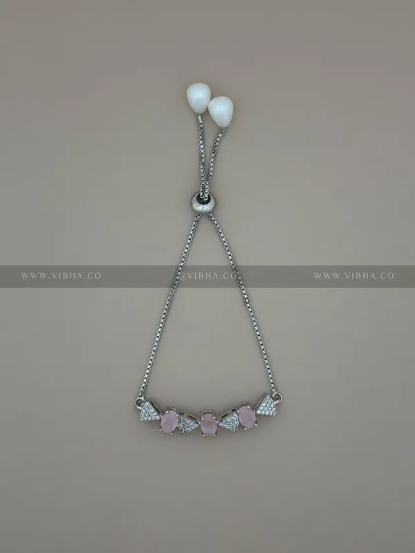Silver_Premium_Metal_Bracelet_For_Women_