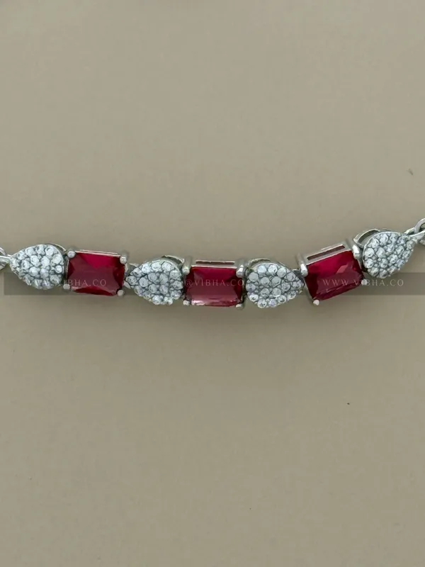Silver_Premium_Metal_Bracelet_For_Women_