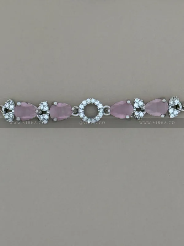 Silver_Premium_Metal_Bracelet_For_Women_