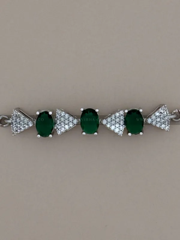 Silver_Premium_Metal_Bracelet_For_Women_