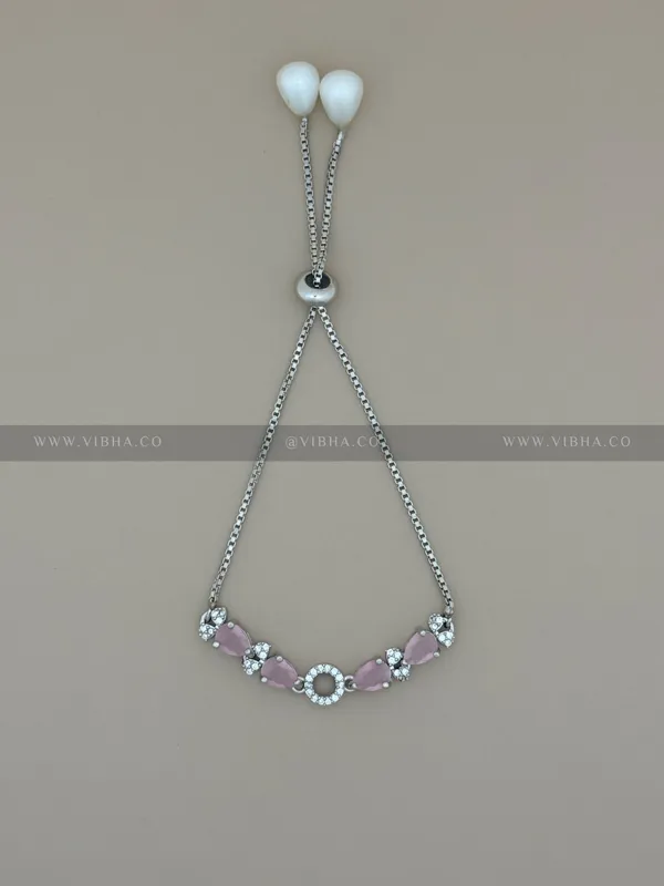 Silver_Premium_Metal_Bracelet_For_Women_