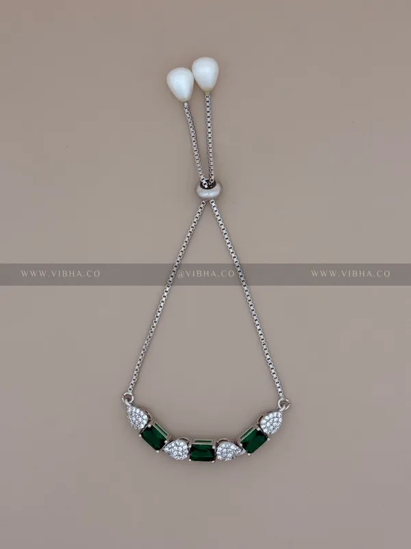 Silver_Premium_Metal_Bracelet_For_Women_