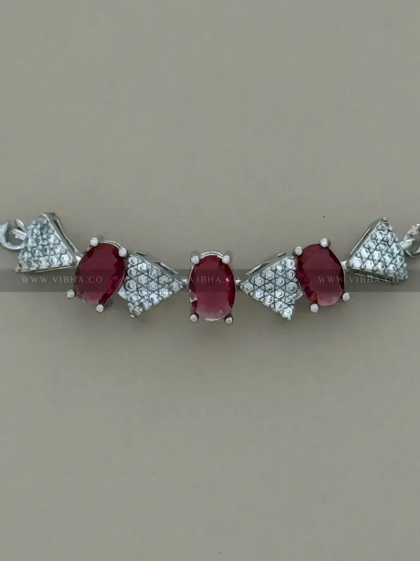 Silver_Premium_Metal_Bracelet_For_Women_