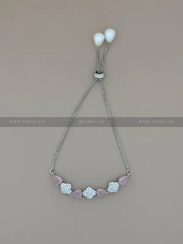 Silver_Premium_Metal_Bracelet_For_Women__
