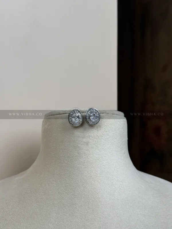 Silver_Premium_Metal_Earrings_For_Women