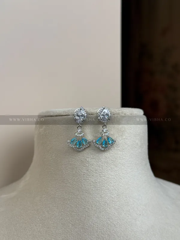 Silver_Premium_Metal_Earrings_For_Women