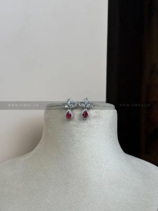 Silver_Premium_Metal_Earrings_For_Women