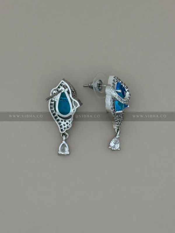 Silver_Premium_Metal_Earrings_For_Women