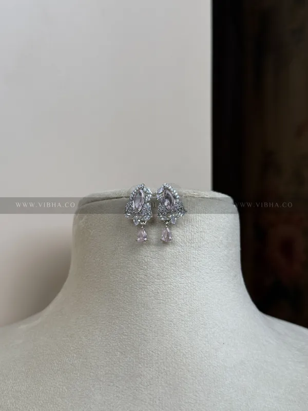 Silver_Premium_Metal_Earrings_For_Women