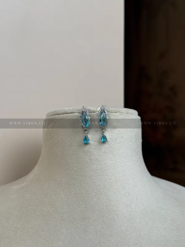 Silver_Premium_Metal_Earrings_For_Women